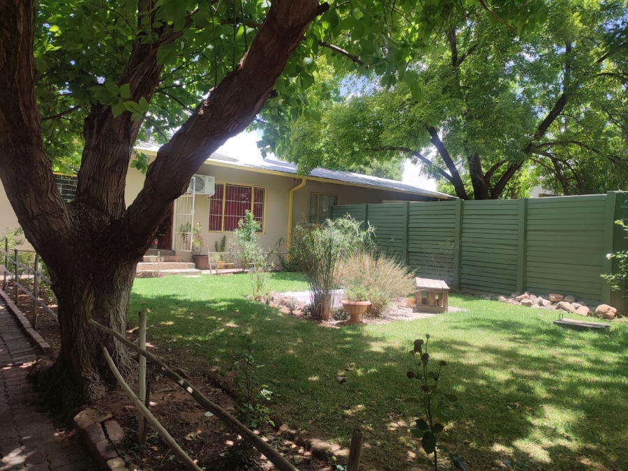 10 Bedroom Property for Sale in Brandwag Free State